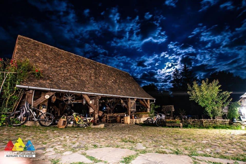 La Hansi In Szászkeresztúr Kültér fotó